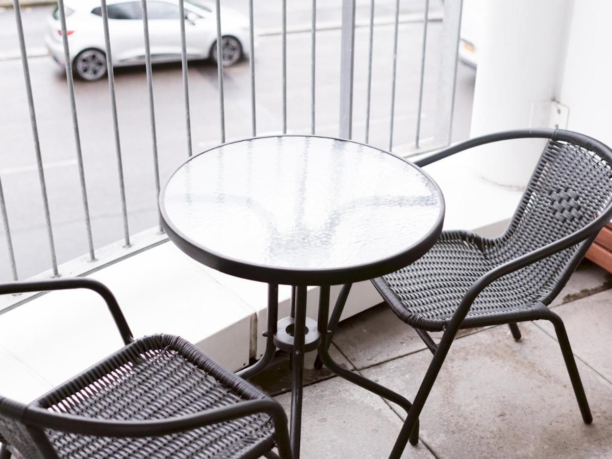 Pass The Keys Stylish 2Bed Rental Unit Glasgow Green المظهر الخارجي الصورة