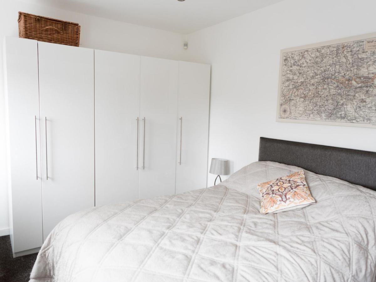 Pass The Keys Stylish 2Bed Rental Unit Glasgow Green المظهر الخارجي الصورة