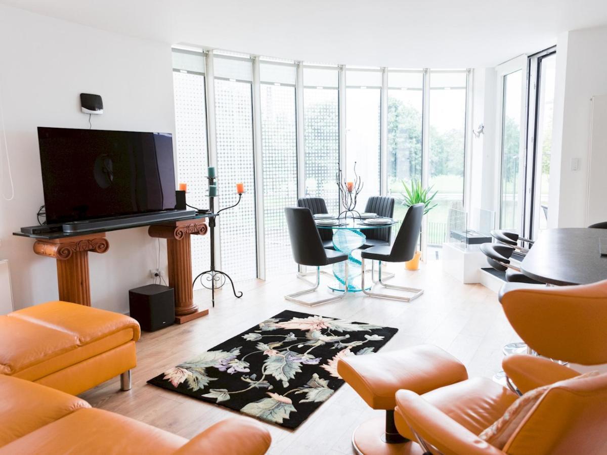Pass The Keys Stylish 2Bed Rental Unit Glasgow Green المظهر الخارجي الصورة