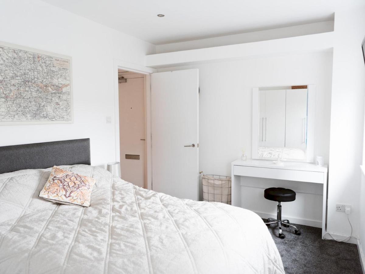 Pass The Keys Stylish 2Bed Rental Unit Glasgow Green المظهر الخارجي الصورة